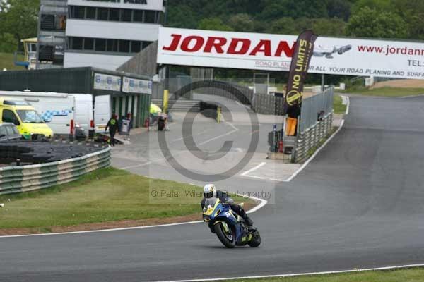 enduro digital images, endurodigitalimages, event digital images, eventdigitalimages, no limits, peter wileman photography, racing digital images, trackday digital images, trackday photos, vmcc banbury run