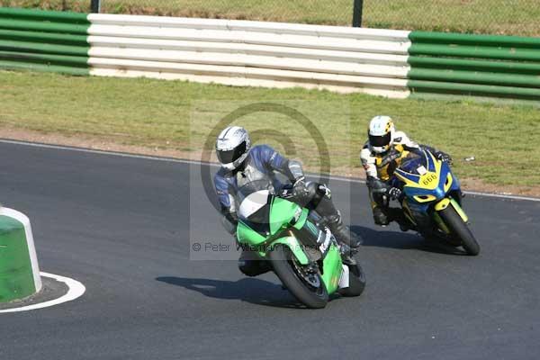 enduro digital images, endurodigitalimages, event digital images, eventdigitalimages, no limits, peter wileman photography, racing digital images, trackday digital images, trackday photos, vmcc banbury run