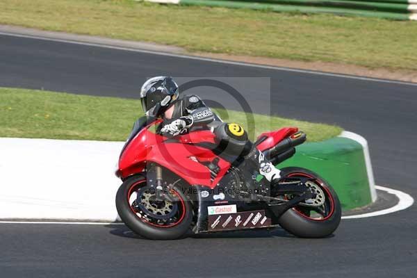 enduro digital images, endurodigitalimages, event digital images, eventdigitalimages, no limits, peter wileman photography, racing digital images, trackday digital images, trackday photos, vmcc banbury run