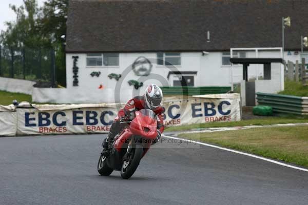 enduro digital images, endurodigitalimages, event digital images, eventdigitalimages, no limits, peter wileman photography, racing digital images, trackday digital images, trackday photos, vmcc banbury run