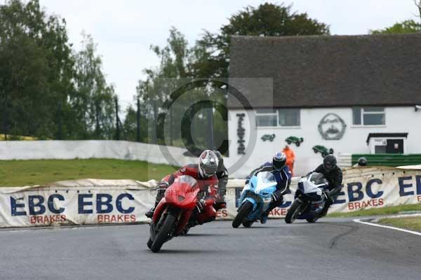 enduro digital images, endurodigitalimages, event digital images, eventdigitalimages, no limits, peter wileman photography, racing digital images, trackday digital images, trackday photos, vmcc banbury run