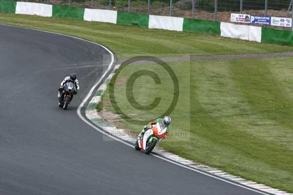 enduro digital images, endurodigitalimages, event digital images, eventdigitalimages, no limits, peter wileman photography, racing digital images, trackday digital images, trackday photos, vmcc banbury run