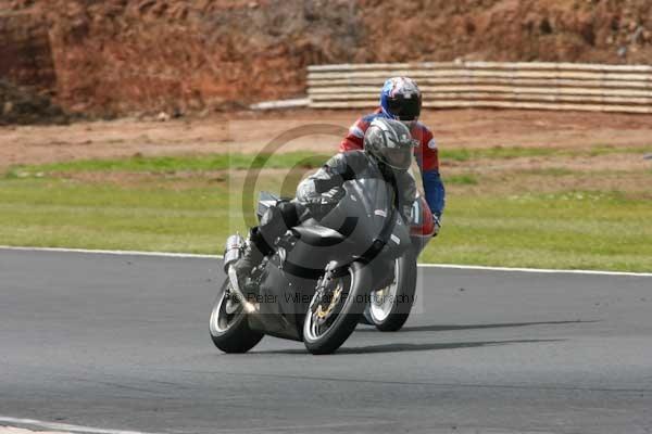 enduro digital images, endurodigitalimages, event digital images, eventdigitalimages, no limits, peter wileman photography, racing digital images, trackday digital images, trackday photos, vmcc banbury run