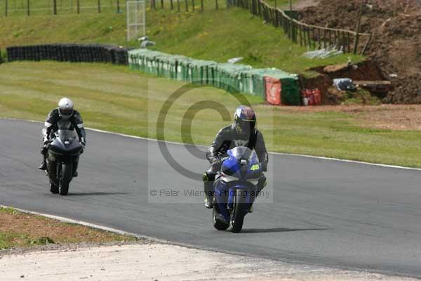 enduro digital images, endurodigitalimages, event digital images, eventdigitalimages, no limits, peter wileman photography, racing digital images, trackday digital images, trackday photos, vmcc banbury run