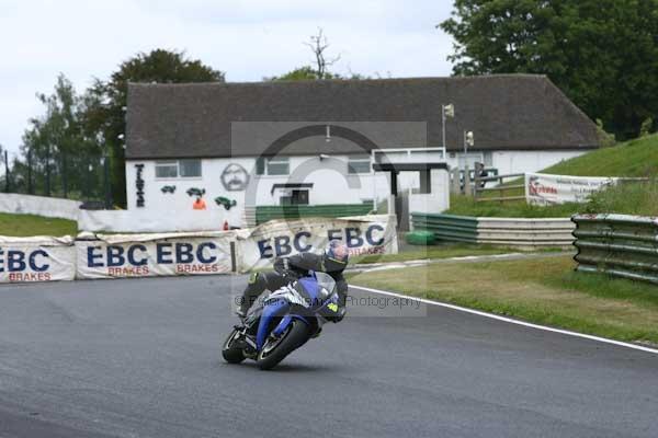 enduro digital images, endurodigitalimages, event digital images, eventdigitalimages, no limits, peter wileman photography, racing digital images, trackday digital images, trackday photos, vmcc banbury run