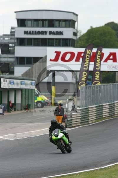 enduro digital images, endurodigitalimages, event digital images, eventdigitalimages, no limits, peter wileman photography, racing digital images, trackday digital images, trackday photos, vmcc banbury run