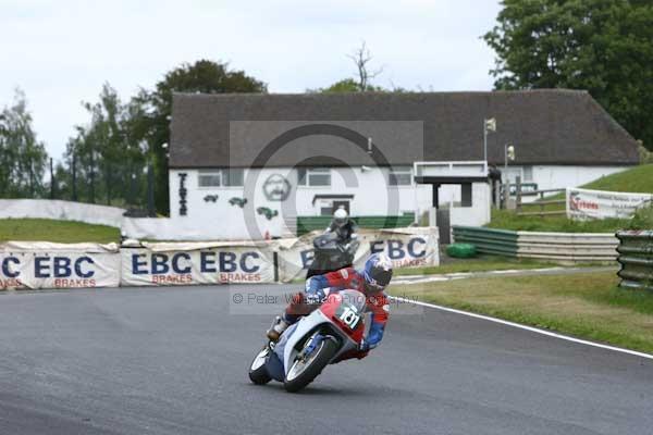 enduro digital images, endurodigitalimages, event digital images, eventdigitalimages, no limits, peter wileman photography, racing digital images, trackday digital images, trackday photos, vmcc banbury run