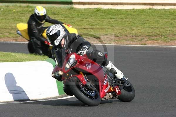 enduro digital images, endurodigitalimages, event digital images, eventdigitalimages, no limits, peter wileman photography, racing digital images, trackday digital images, trackday photos, vmcc banbury run