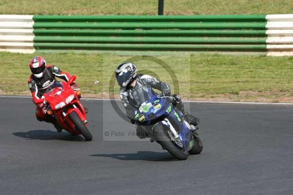 enduro digital images, endurodigitalimages, event digital images, eventdigitalimages, no limits, peter wileman photography, racing digital images, trackday digital images, trackday photos, vmcc banbury run