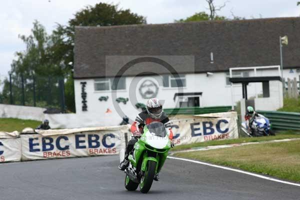 enduro digital images, endurodigitalimages, event digital images, eventdigitalimages, no limits, peter wileman photography, racing digital images, trackday digital images, trackday photos, vmcc banbury run