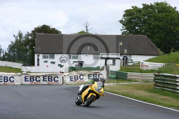 enduro digital images, endurodigitalimages, event digital images, eventdigitalimages, no limits, peter wileman photography, racing digital images, trackday digital images, trackday photos, vmcc banbury run