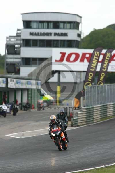 enduro digital images, endurodigitalimages, event digital images, eventdigitalimages, no limits, peter wileman photography, racing digital images, trackday digital images, trackday photos, vmcc banbury run