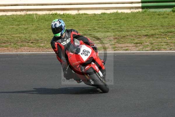 enduro digital images, endurodigitalimages, event digital images, eventdigitalimages, no limits, peter wileman photography, racing digital images, trackday digital images, trackday photos, vmcc banbury run