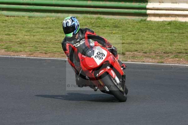 enduro digital images, endurodigitalimages, event digital images, eventdigitalimages, no limits, peter wileman photography, racing digital images, trackday digital images, trackday photos, vmcc banbury run