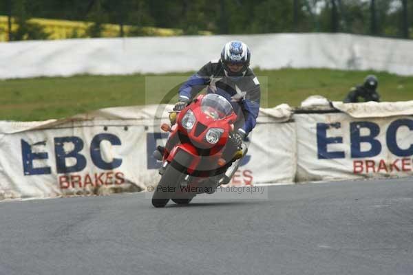 enduro digital images, endurodigitalimages, event digital images, eventdigitalimages, no limits, peter wileman photography, racing digital images, trackday digital images, trackday photos, vmcc banbury run