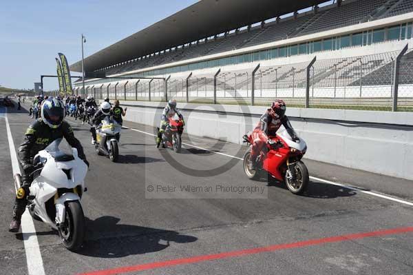 enduro digital images, endurodigitalimages, event digital images, eventdigitalimages, no limits, peter wileman photography, racing digital images, trackday digital images, trackday photos, vmcc banbury run