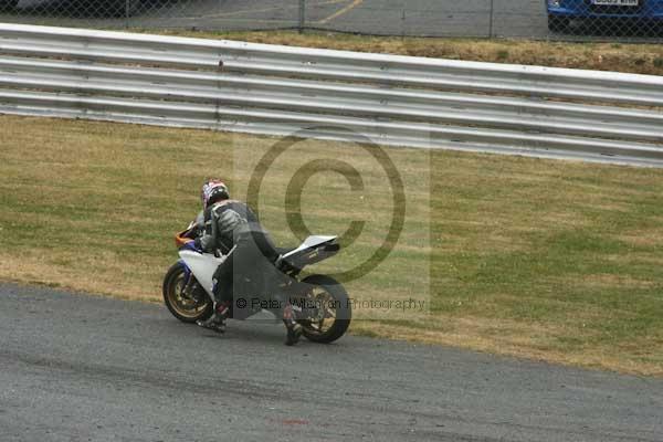 enduro digital images, endurodigitalimages, event digital images, eventdigitalimages, no limits, peter wileman photography, racing digital images, trackday digital images, trackday photos, vmcc banbury run