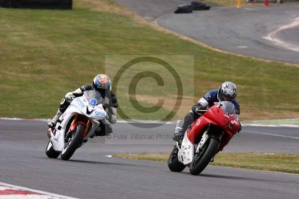 enduro digital images, endurodigitalimages, event digital images, eventdigitalimages, no limits, peter wileman photography, racing digital images, trackday digital images, trackday photos, vmcc banbury run