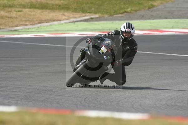 enduro digital images, endurodigitalimages, event digital images, eventdigitalimages, no limits, peter wileman photography, racing digital images, trackday digital images, trackday photos, vmcc banbury run