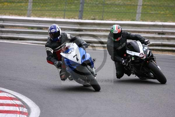 enduro digital images, endurodigitalimages, event digital images, eventdigitalimages, no limits, peter wileman photography, racing digital images, trackday digital images, trackday photos, vmcc banbury run