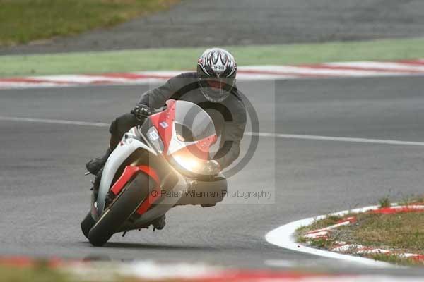 enduro digital images, endurodigitalimages, event digital images, eventdigitalimages, no limits, peter wileman photography, racing digital images, trackday digital images, trackday photos, vmcc banbury run