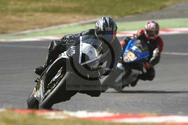 enduro digital images, endurodigitalimages, event digital images, eventdigitalimages, no limits, peter wileman photography, racing digital images, trackday digital images, trackday photos, vmcc banbury run