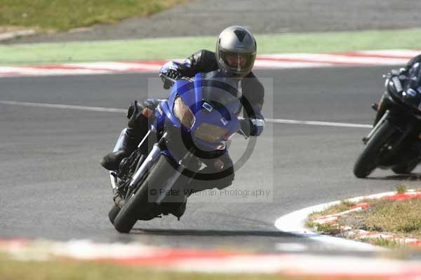 enduro digital images, endurodigitalimages, event digital images, eventdigitalimages, no limits, peter wileman photography, racing digital images, trackday digital images, trackday photos, vmcc banbury run