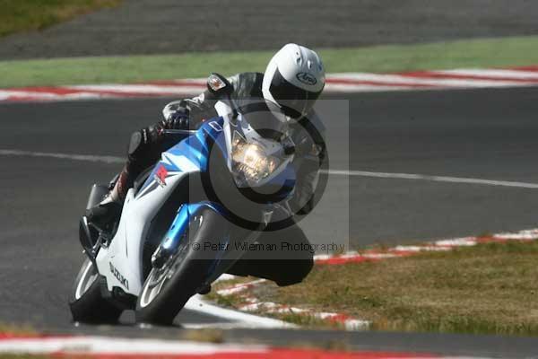 enduro digital images, endurodigitalimages, event digital images, eventdigitalimages, no limits, peter wileman photography, racing digital images, trackday digital images, trackday photos, vmcc banbury run