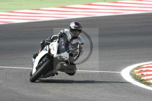 enduro digital images, endurodigitalimages, event digital images, eventdigitalimages, no limits, peter wileman photography, racing digital images, trackday digital images, trackday photos, vmcc banbury run