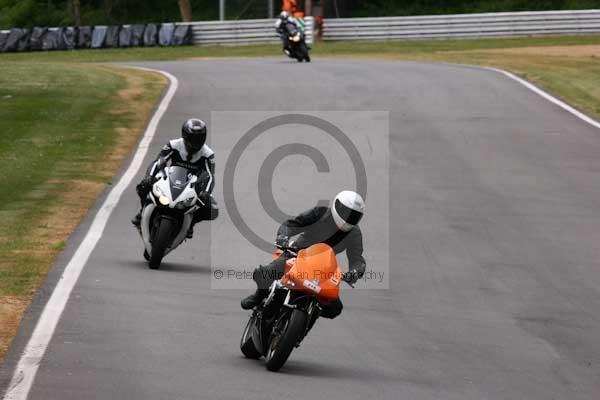 enduro digital images, endurodigitalimages, event digital images, eventdigitalimages, no limits, peter wileman photography, racing digital images, trackday digital images, trackday photos, vmcc banbury run