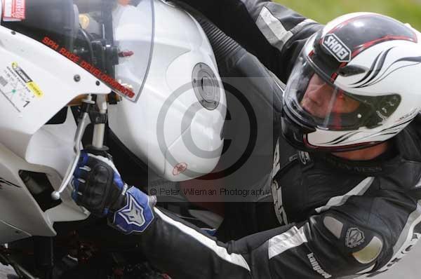 enduro digital images, endurodigitalimages, event digital images, eventdigitalimages, no limits, peter wileman photography, racing digital images, trackday digital images, trackday photos, vmcc banbury run