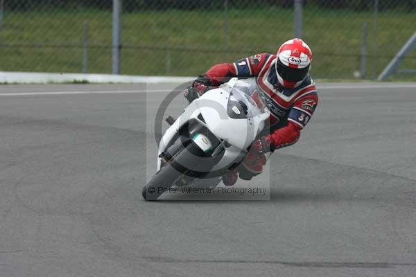 enduro digital images, endurodigitalimages, event digital images, eventdigitalimages, no limits, peter wileman photography, racing digital images, trackday digital images, trackday photos, vmcc banbury run