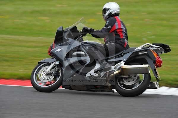 enduro digital images, endurodigitalimages, event digital images, eventdigitalimages, no limits, peter wileman photography, racing digital images, trackday digital images, trackday photos, vmcc banbury run