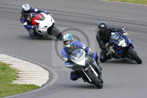 enduro digital images, endurodigitalimages, event digital images, eventdigitalimages, no limits, peter wileman photography, racing digital images, trackday digital images, trackday photos, vmcc banbury run