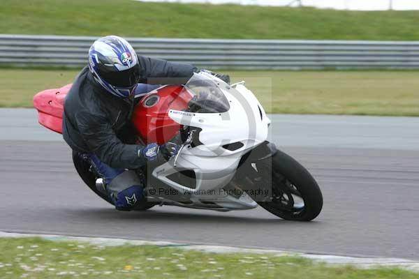 enduro digital images, endurodigitalimages, event digital images, eventdigitalimages, no limits, peter wileman photography, racing digital images, trackday digital images, trackday photos, vmcc banbury run