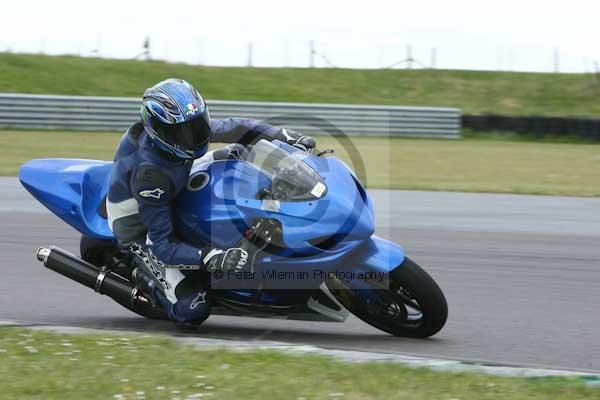 enduro digital images, endurodigitalimages, event digital images, eventdigitalimages, no limits, peter wileman photography, racing digital images, trackday digital images, trackday photos, vmcc banbury run