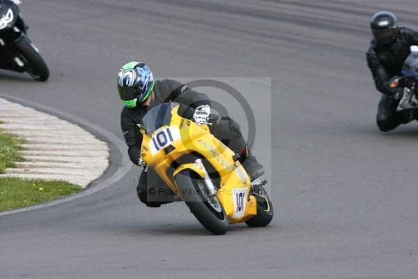 enduro digital images, endurodigitalimages, event digital images, eventdigitalimages, no limits, peter wileman photography, racing digital images, trackday digital images, trackday photos, vmcc banbury run