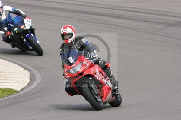 enduro digital images, endurodigitalimages, event digital images, eventdigitalimages, no limits, peter wileman photography, racing digital images, trackday digital images, trackday photos, vmcc banbury run