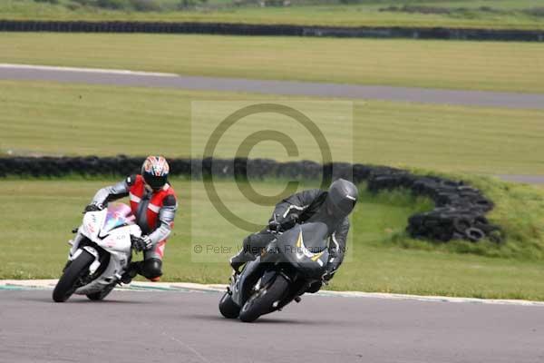 enduro digital images, endurodigitalimages, event digital images, eventdigitalimages, no limits, peter wileman photography, racing digital images, trackday digital images, trackday photos, vmcc banbury run