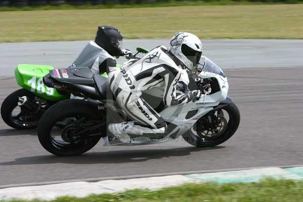 enduro digital images, endurodigitalimages, event digital images, eventdigitalimages, no limits, peter wileman photography, racing digital images, trackday digital images, trackday photos, vmcc banbury run