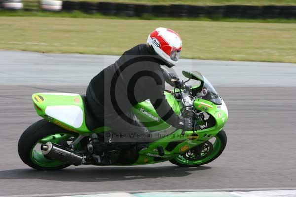 enduro digital images, endurodigitalimages, event digital images, eventdigitalimages, no limits, peter wileman photography, racing digital images, trackday digital images, trackday photos, vmcc banbury run