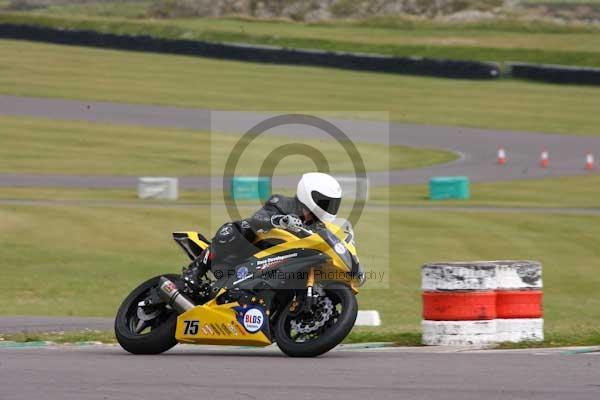 enduro digital images, endurodigitalimages, event digital images, eventdigitalimages, no limits, peter wileman photography, racing digital images, trackday digital images, trackday photos, vmcc banbury run