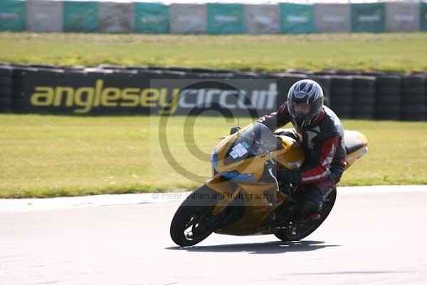 enduro digital images, endurodigitalimages, event digital images, eventdigitalimages, no limits, peter wileman photography, racing digital images, trackday digital images, trackday photos, vmcc banbury run