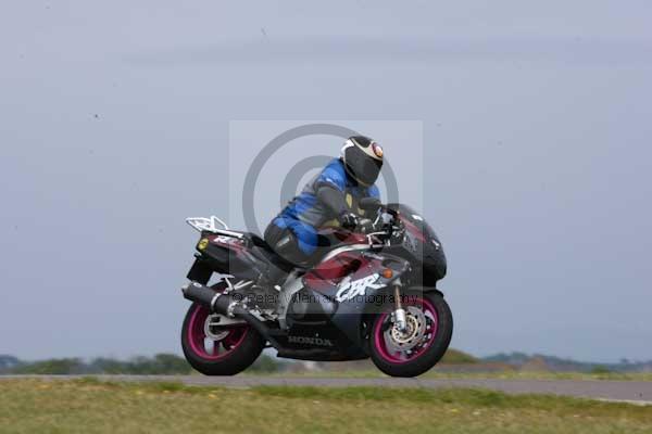 enduro digital images, endurodigitalimages, event digital images, eventdigitalimages, no limits, peter wileman photography, racing digital images, trackday digital images, trackday photos, vmcc banbury run