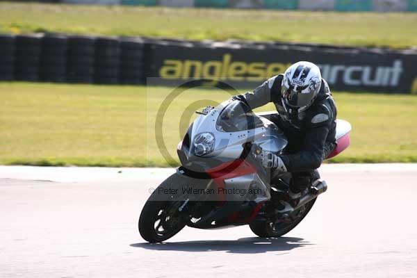 enduro digital images, endurodigitalimages, event digital images, eventdigitalimages, no limits, peter wileman photography, racing digital images, trackday digital images, trackday photos, vmcc banbury run