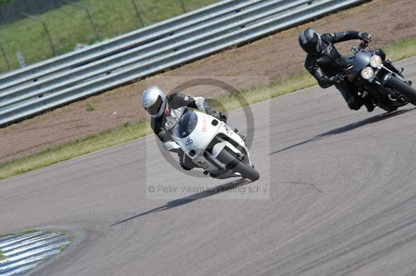 enduro digital images, endurodigitalimages, event digital images, eventdigitalimages, no limits, peter wileman photography, racing digital images, trackday digital images, trackday photos, vmcc banbury run