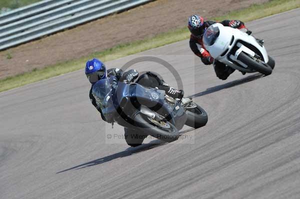 enduro digital images, endurodigitalimages, event digital images, eventdigitalimages, no limits, peter wileman photography, racing digital images, trackday digital images, trackday photos, vmcc banbury run