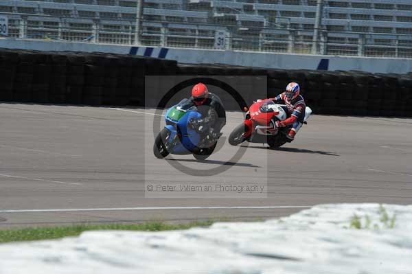 enduro digital images, endurodigitalimages, event digital images, eventdigitalimages, no limits, peter wileman photography, racing digital images, trackday digital images, trackday photos, vmcc banbury run