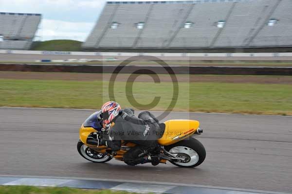 enduro digital images, endurodigitalimages, event digital images, eventdigitalimages, no limits, peter wileman photography, racing digital images, trackday digital images, trackday photos, vmcc banbury run