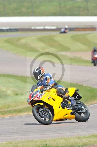 enduro digital images, endurodigitalimages, event digital images, eventdigitalimages, no limits, peter wileman photography, racing digital images, trackday digital images, trackday photos, vmcc banbury run